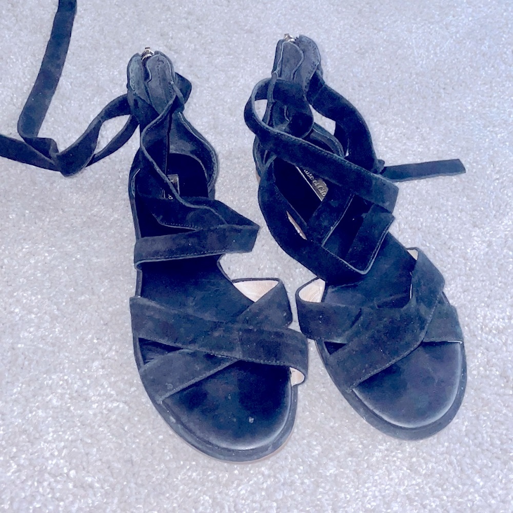 - Louis et Cie black leather suede sandals with tie top gladiator 7